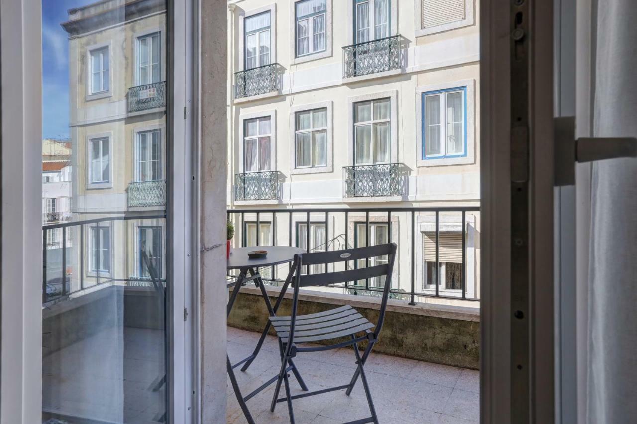 Mouraria House Central And Quiet With A Balcony Lisbon Exterior photo